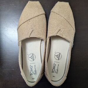 TOMS Natural Burlap Earthwise Slip-on Shoes